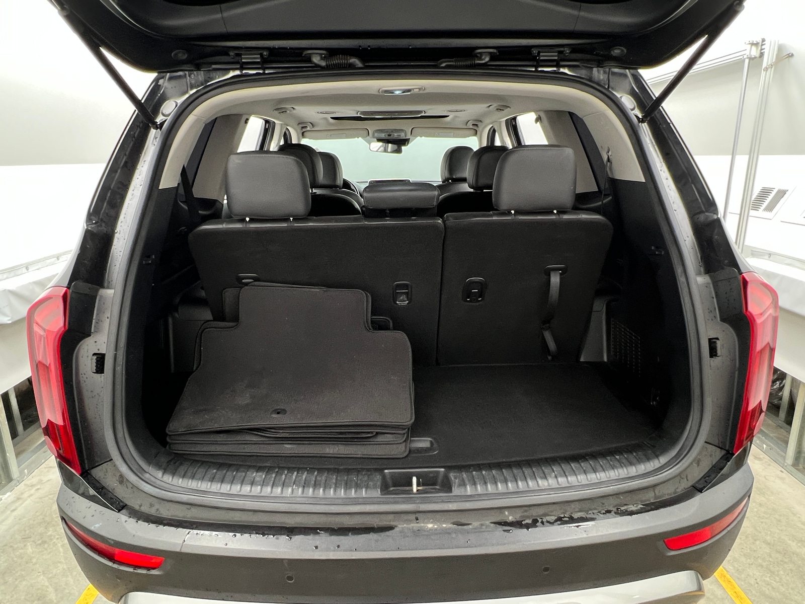 Thumbnail: 2021 Kia Telluride - 6