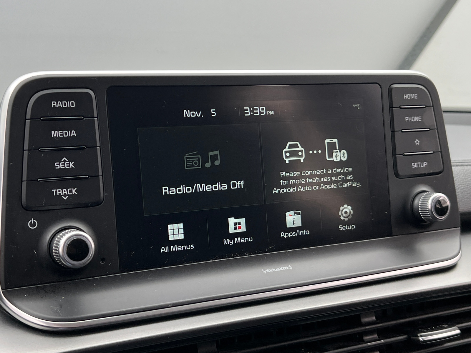 Thumbnail: 2021 Kia Telluride - 3