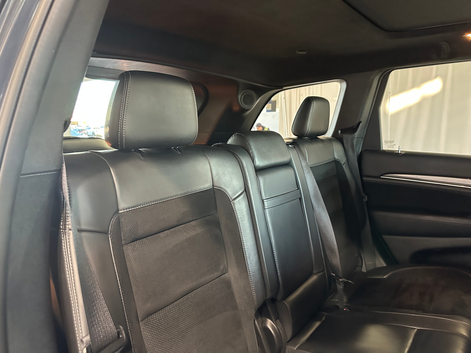 Thumbnail: 2018 Jeep Grand Cherokee - 6