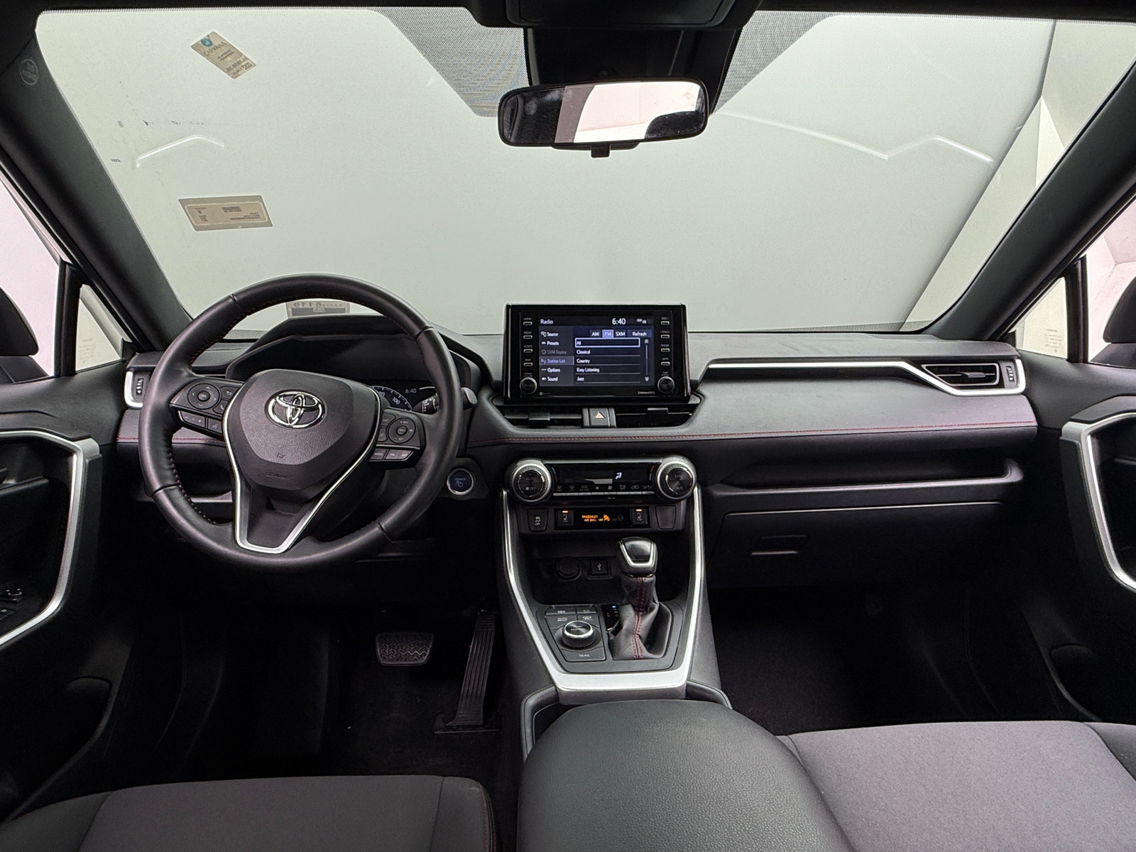 Thumbnail: 2021 Toyota RAV4 - 3