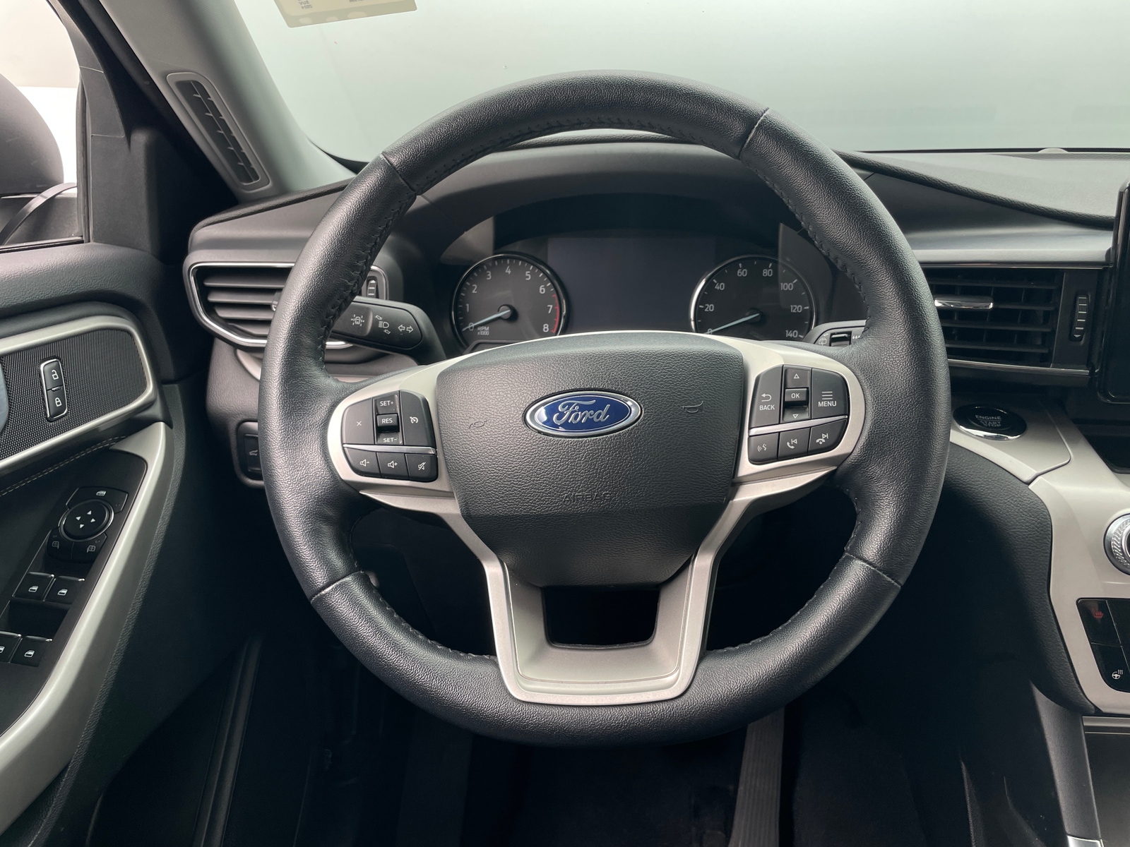 Thumbnail: 2024 Ford Explorer - 5