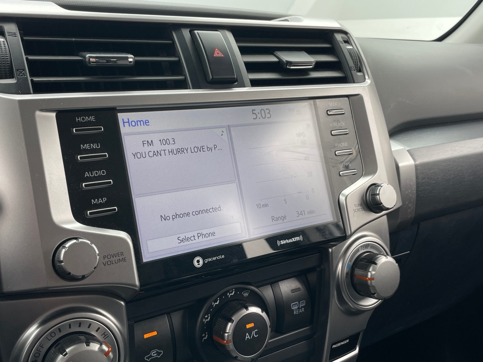 Thumbnail: 2024 Toyota 4Runner - 4