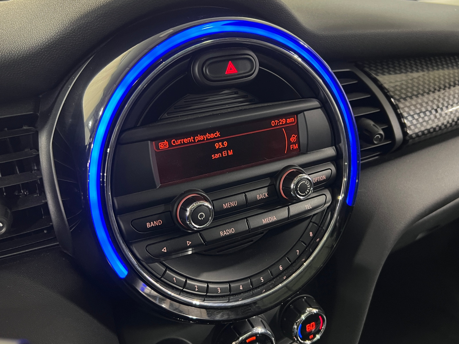 Thumbnail: 2015 MINI Cooper Hardtop - 3