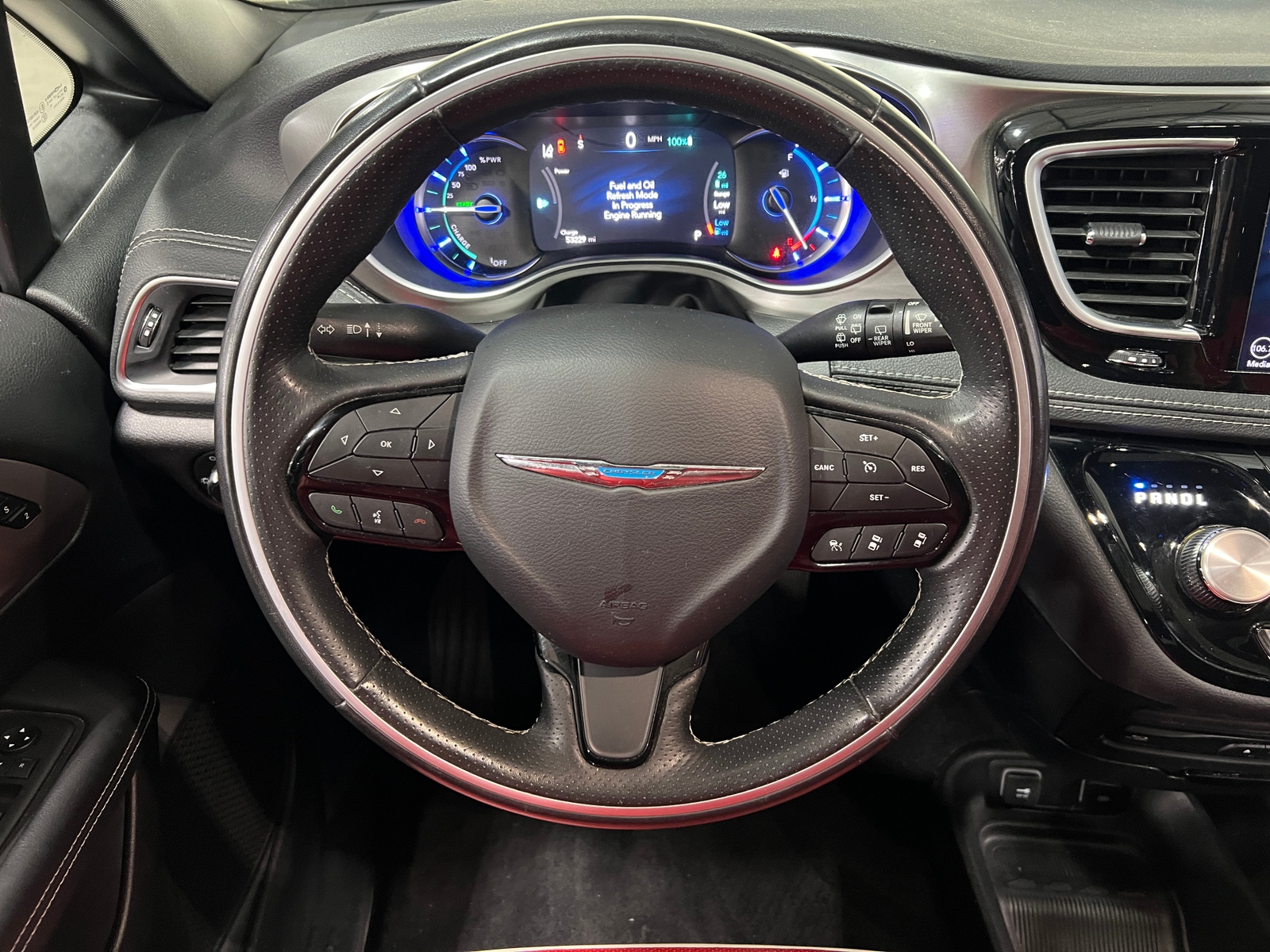 Thumbnail: 2020 Chrysler Pacifica - 4