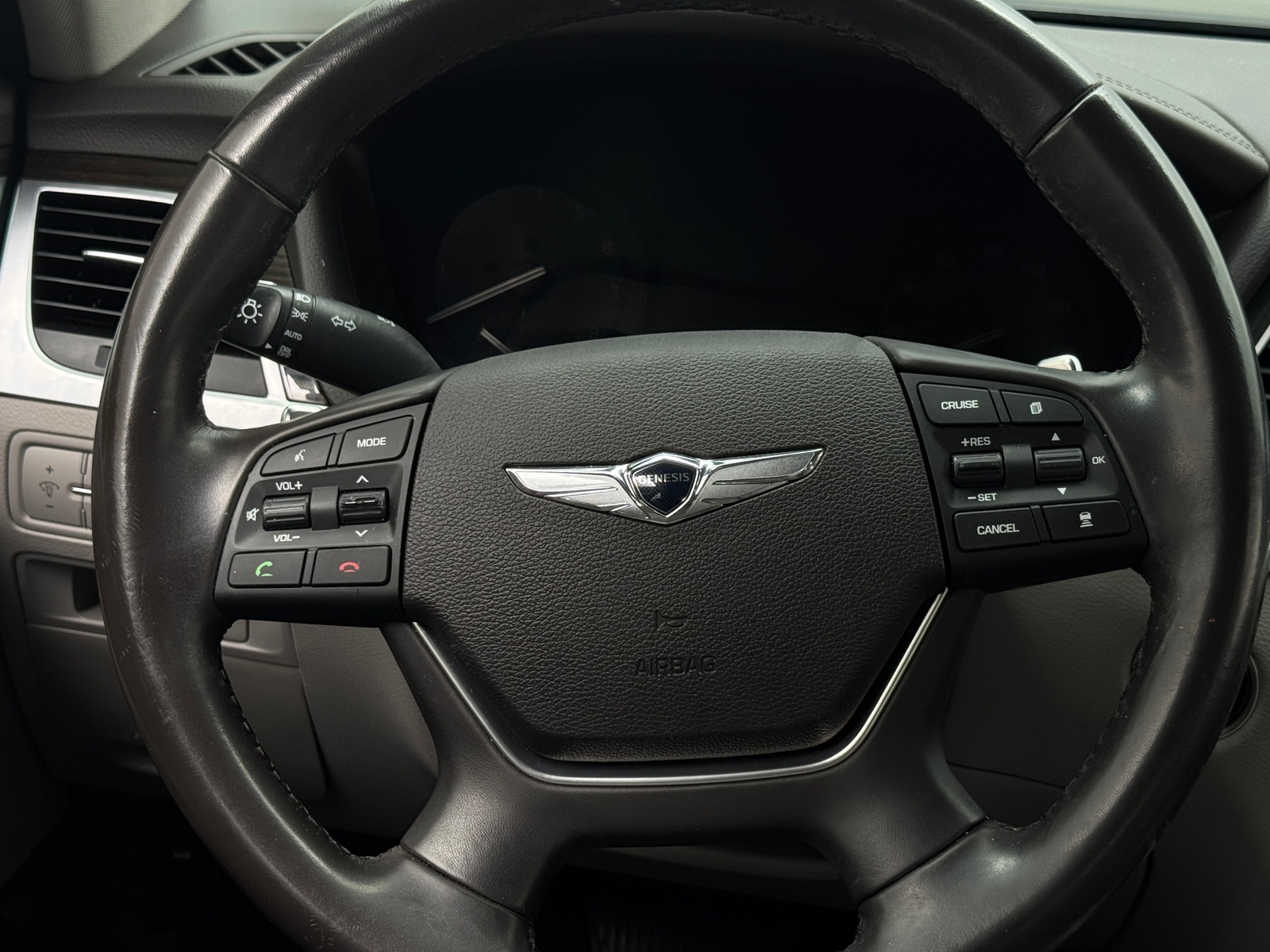 Thumbnail: 2018 Genesis G80 - 4