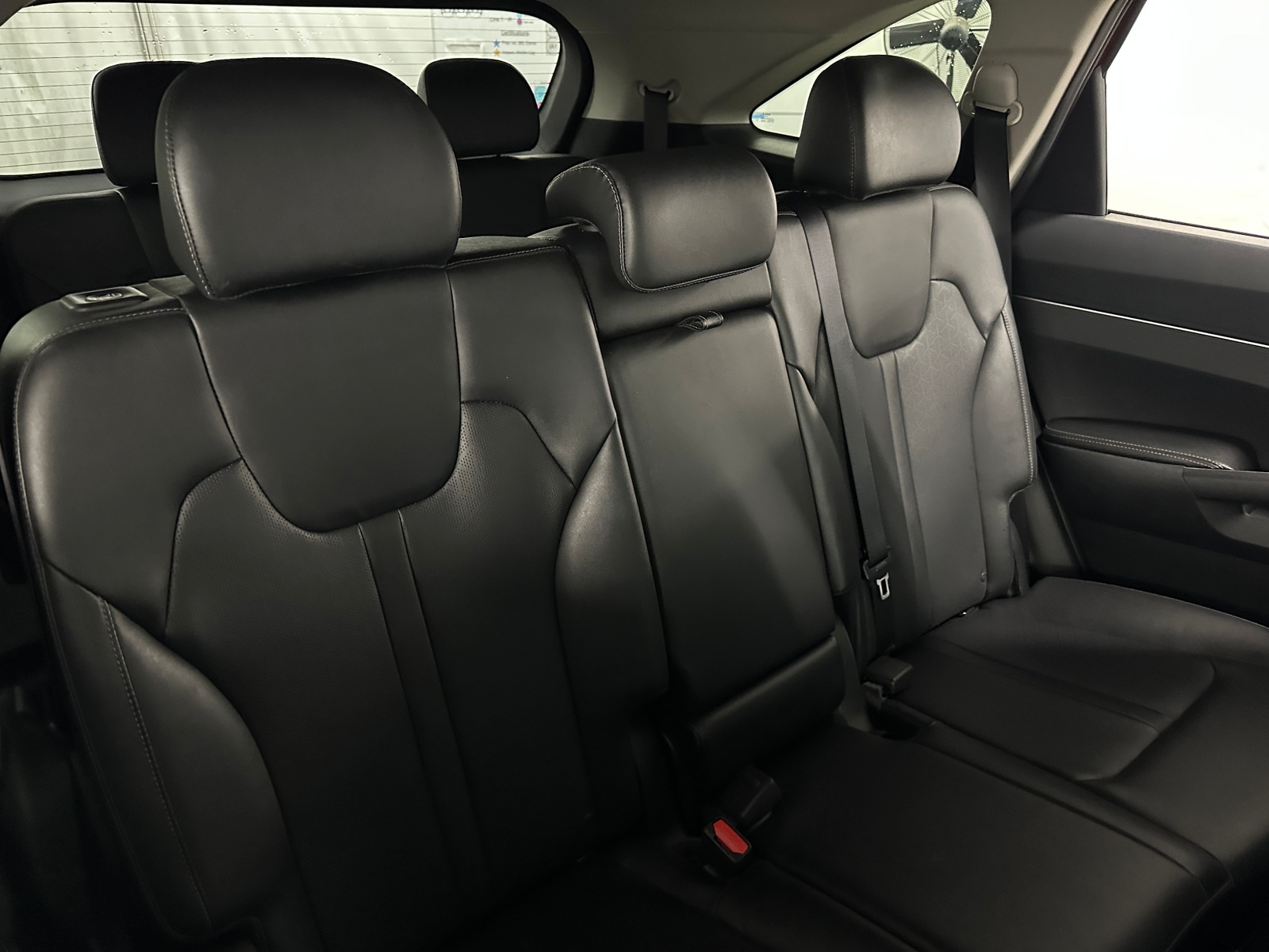 Thumbnail: 2022 Kia Sorento - 5