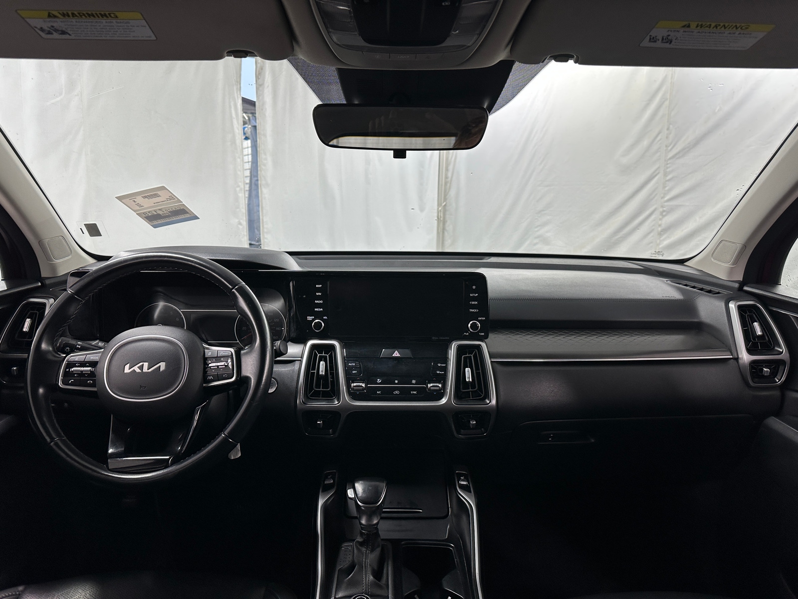 Thumbnail: 2022 Kia Sorento - 2