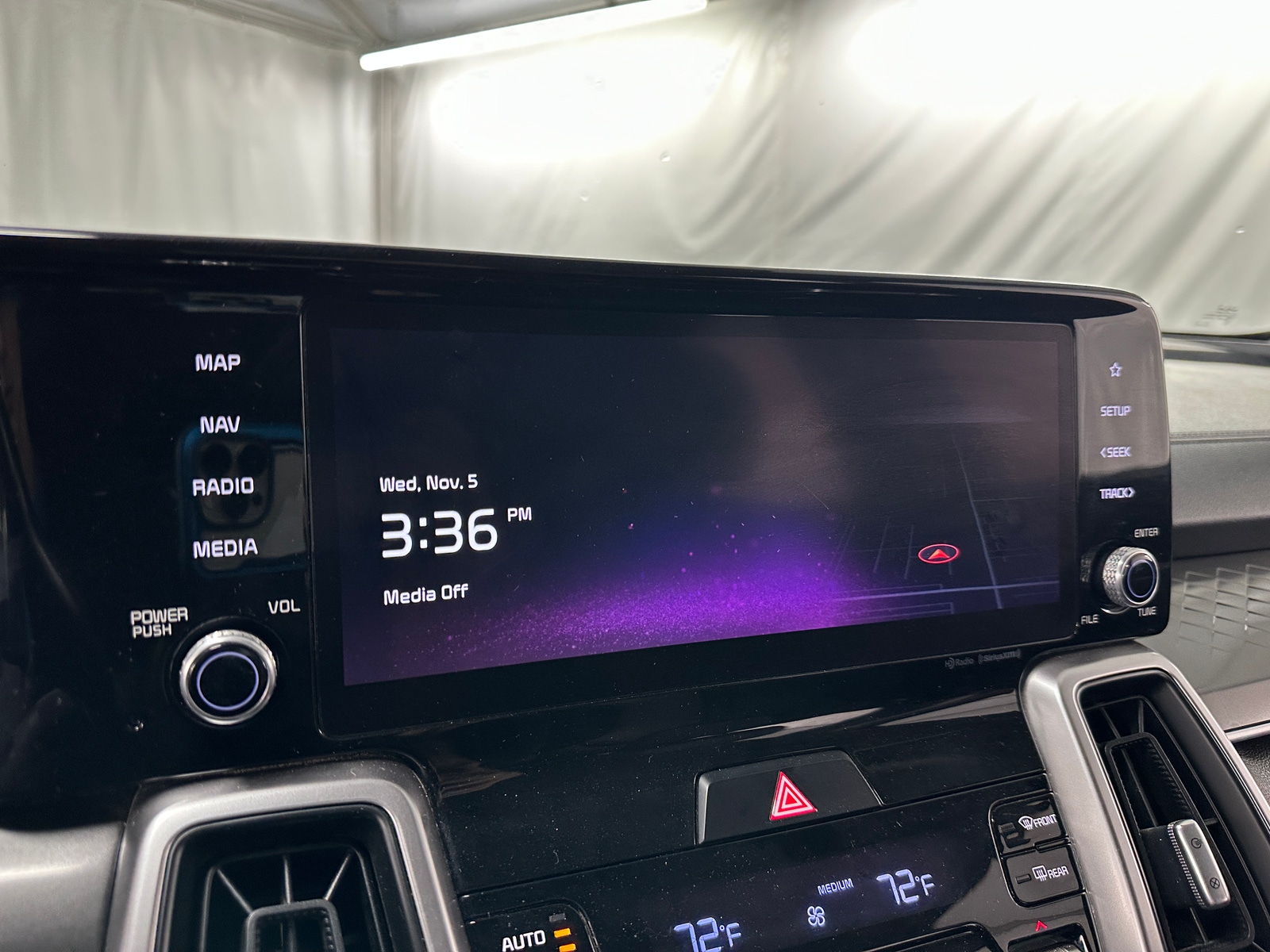 Thumbnail: 2022 Kia Sorento - 3