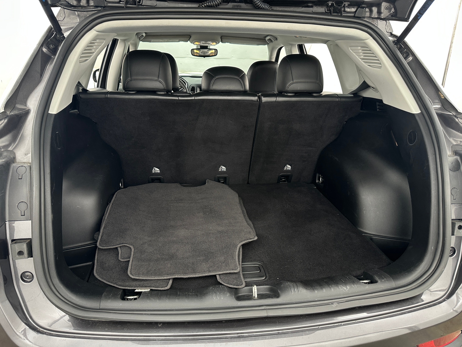 Thumbnail: 2021 Jeep Compass - 7