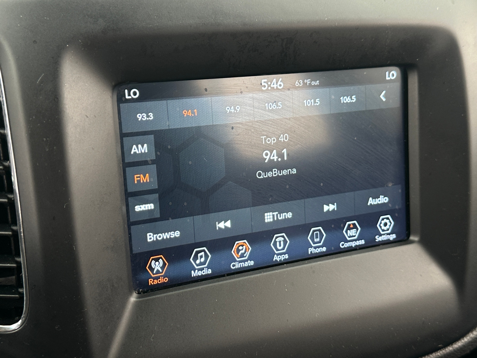 Thumbnail: 2021 Jeep Compass - 4