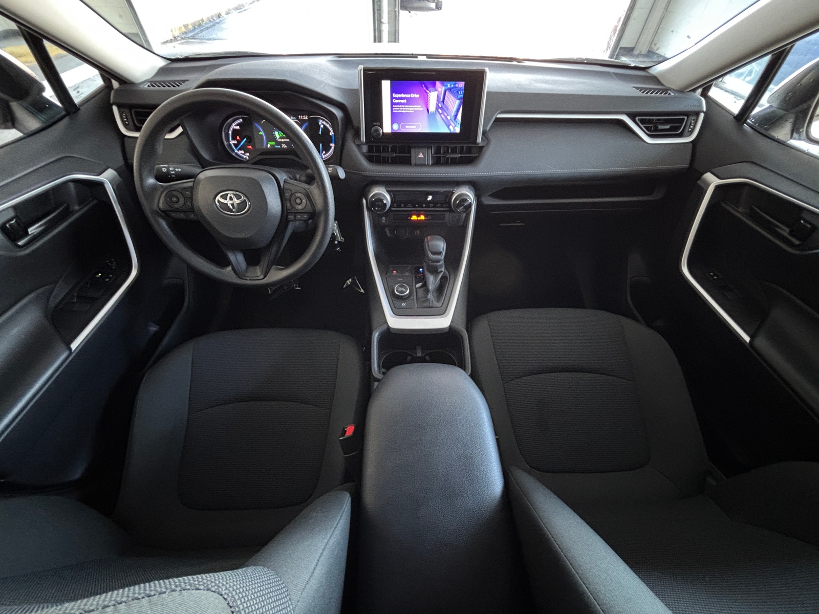 Thumbnail: 2025 Toyota RAV4 - 3