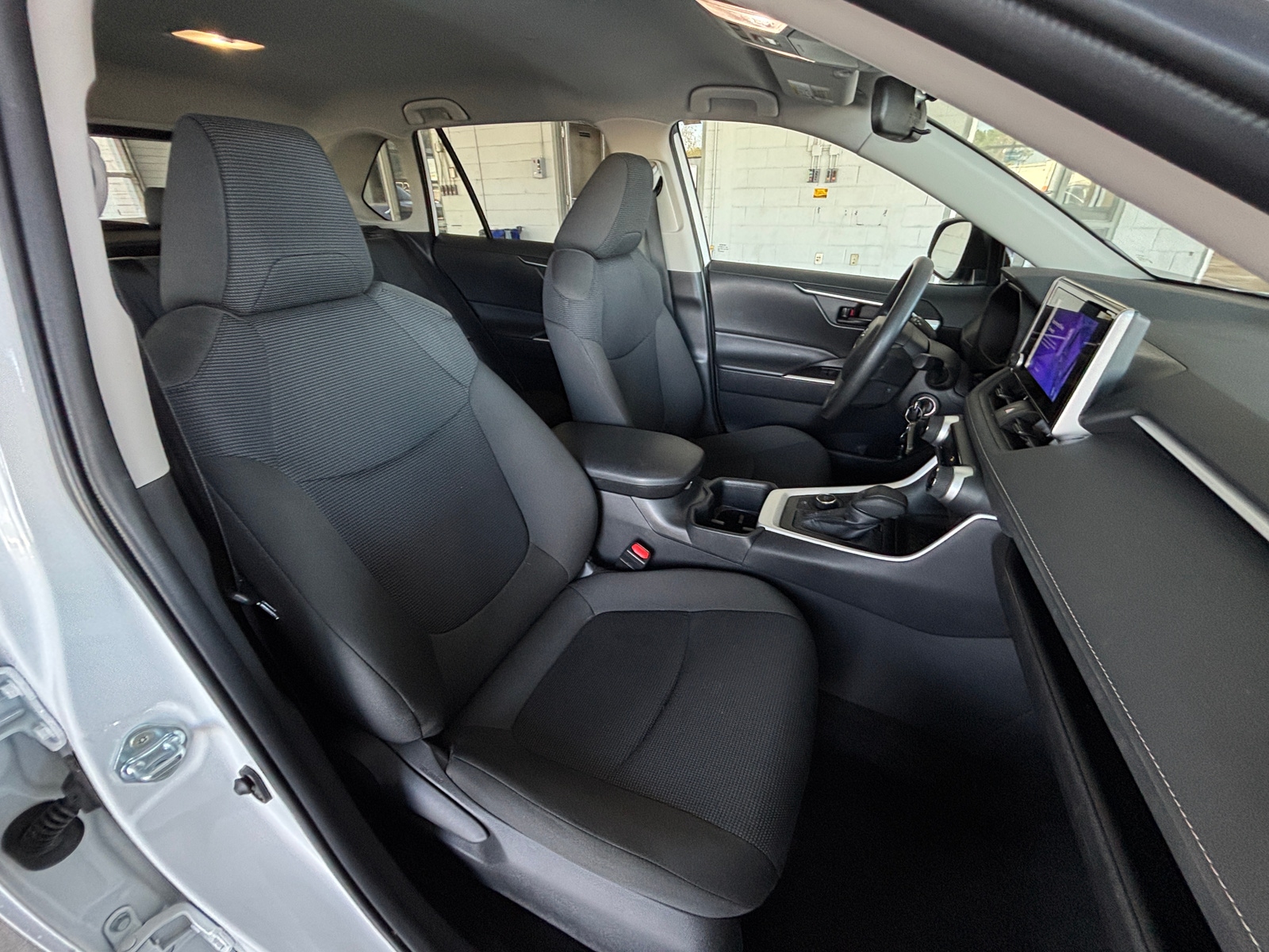 Thumbnail: 2025 Toyota RAV4 - 2