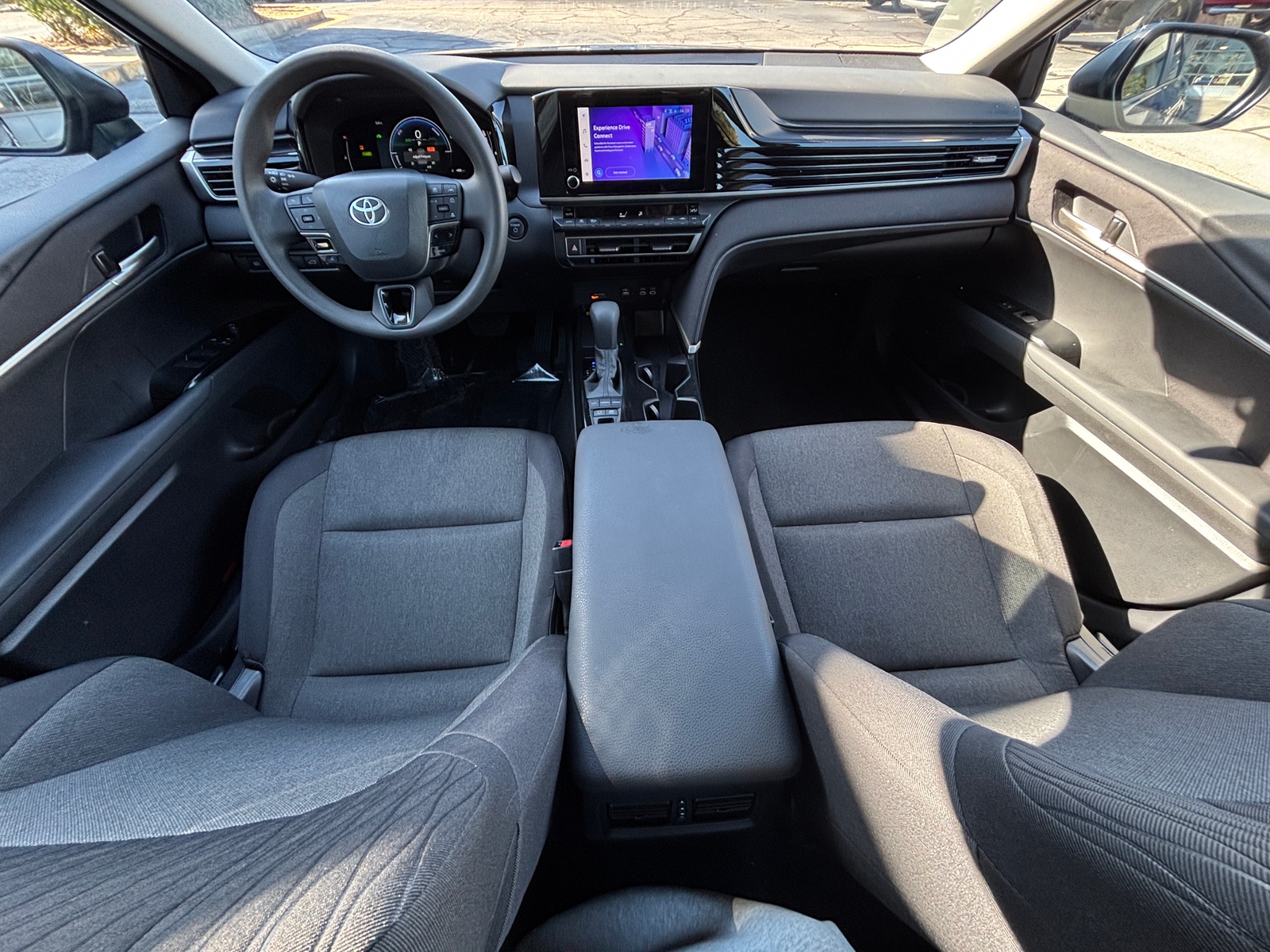 Thumbnail: 2025 Toyota Camry - 3