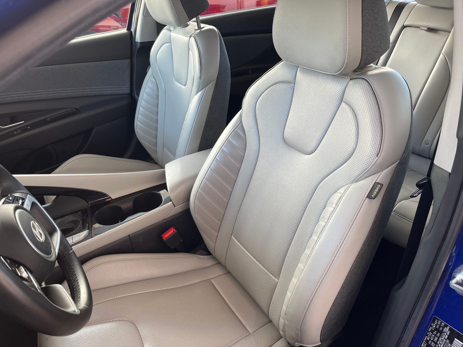 Thumbnail: 2025 Hyundai Elantra - 2