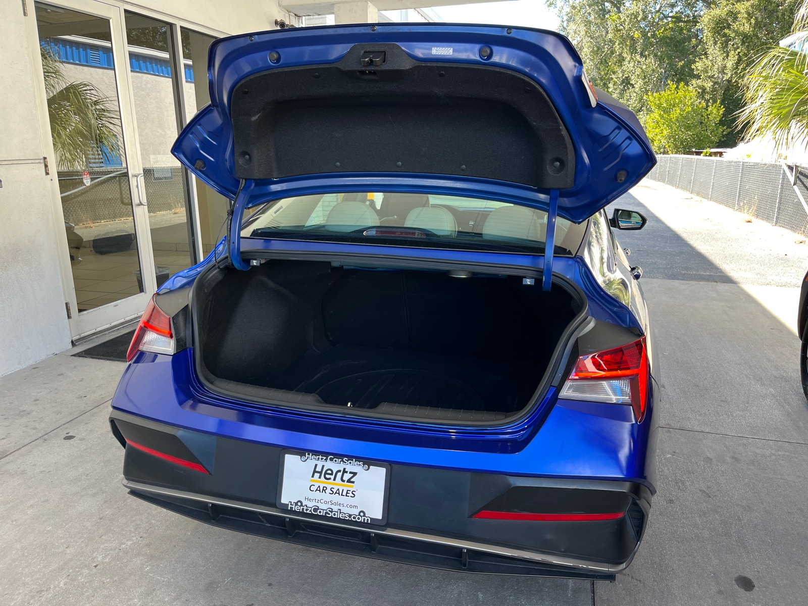 Thumbnail: 2025 Hyundai Elantra - 6