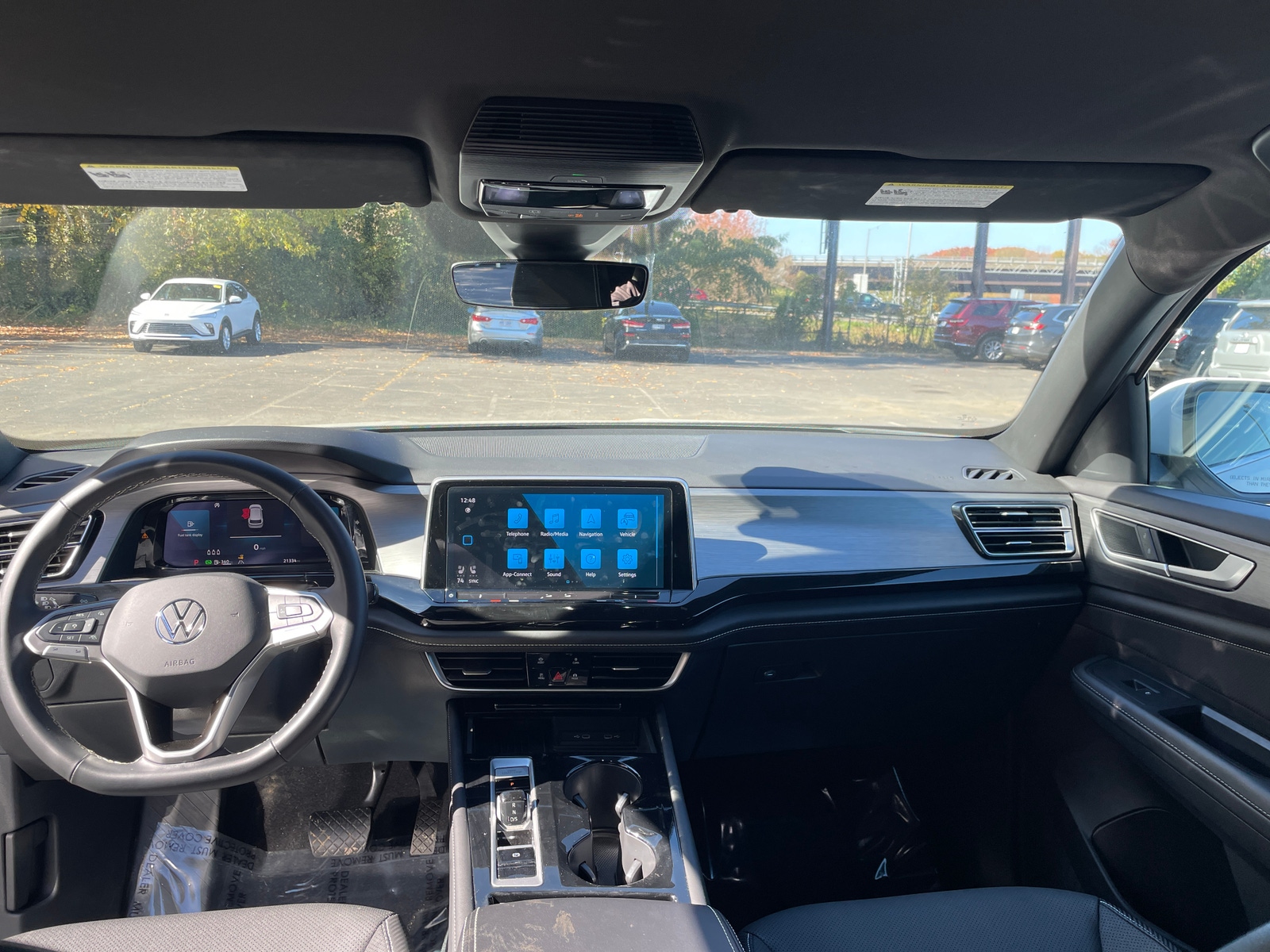 Thumbnail: 2025 Volkswagen Atlas - 3