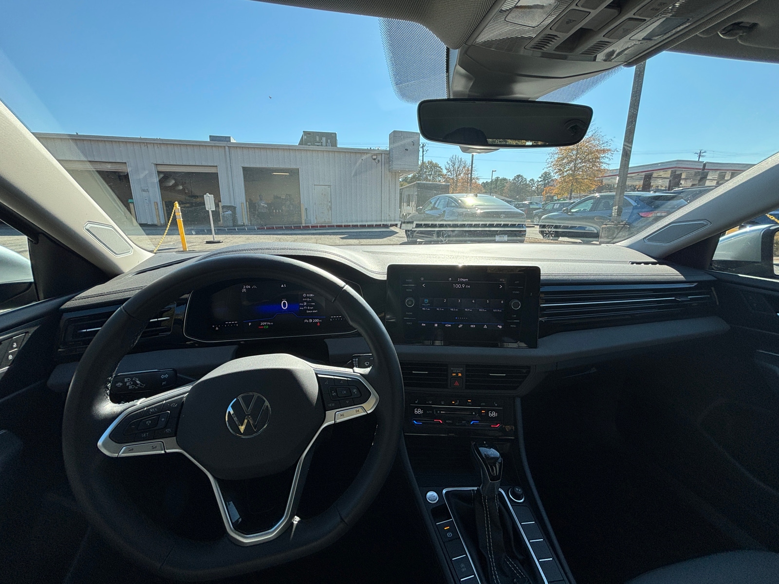 Thumbnail: 2025 Volkswagen Jetta - 3