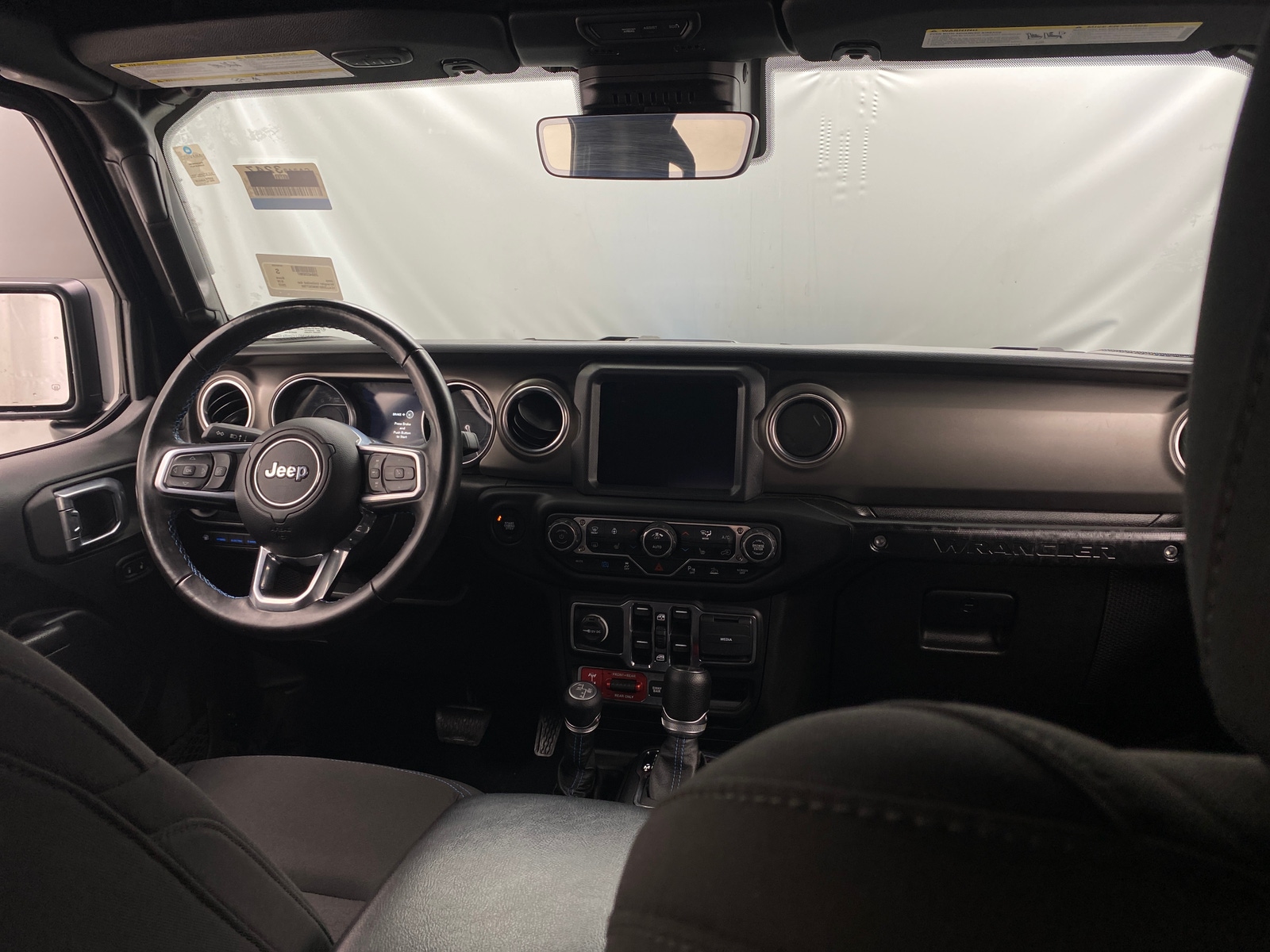 Thumbnail: 2022 Jeep Wrangler - 3