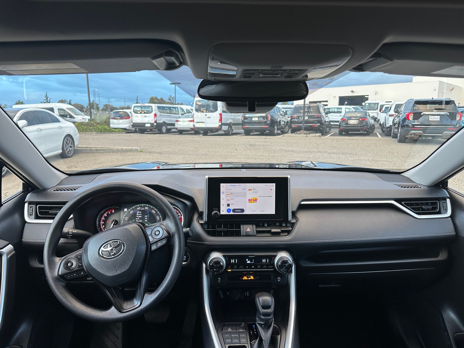 Thumbnail: 2025 Toyota RAV4 - 3