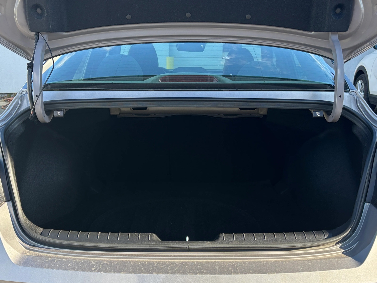 Thumbnail: 2025 Hyundai Elantra - 6