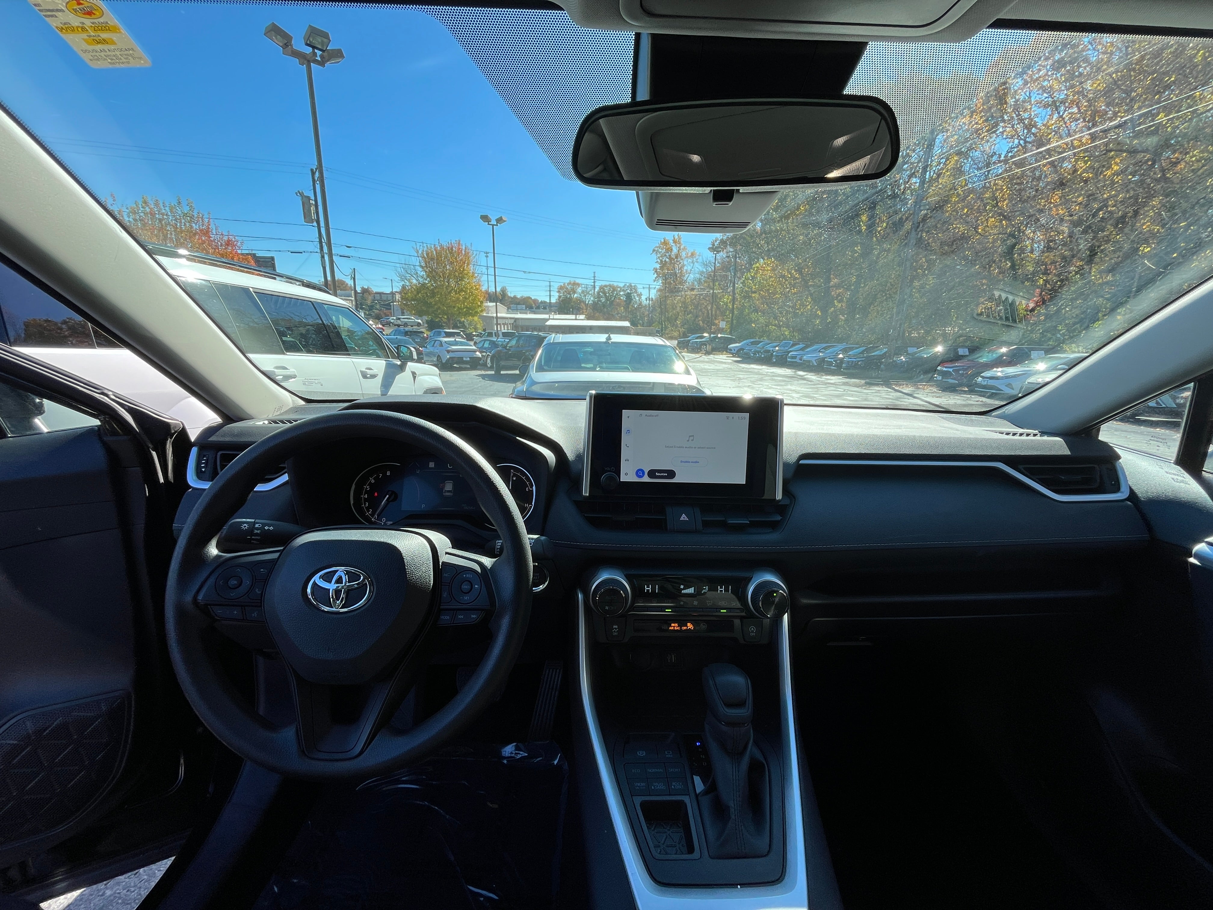 Thumbnail: 2025 Toyota RAV4 - 3