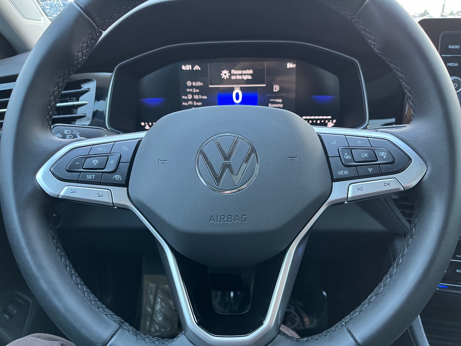 Thumbnail: 2025 Volkswagen Jetta - 4