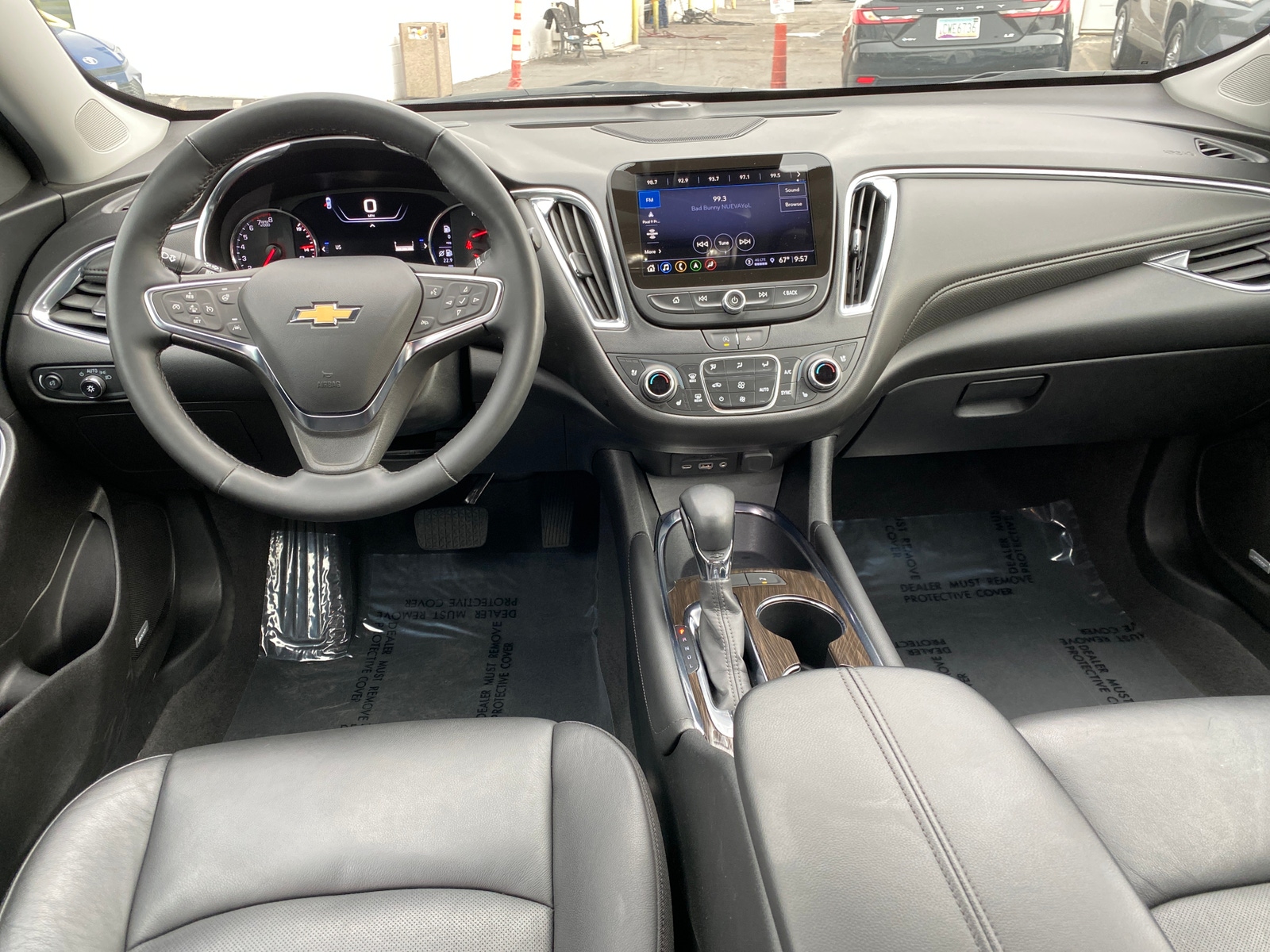 Thumbnail: 2024 Chevrolet Malibu - 3