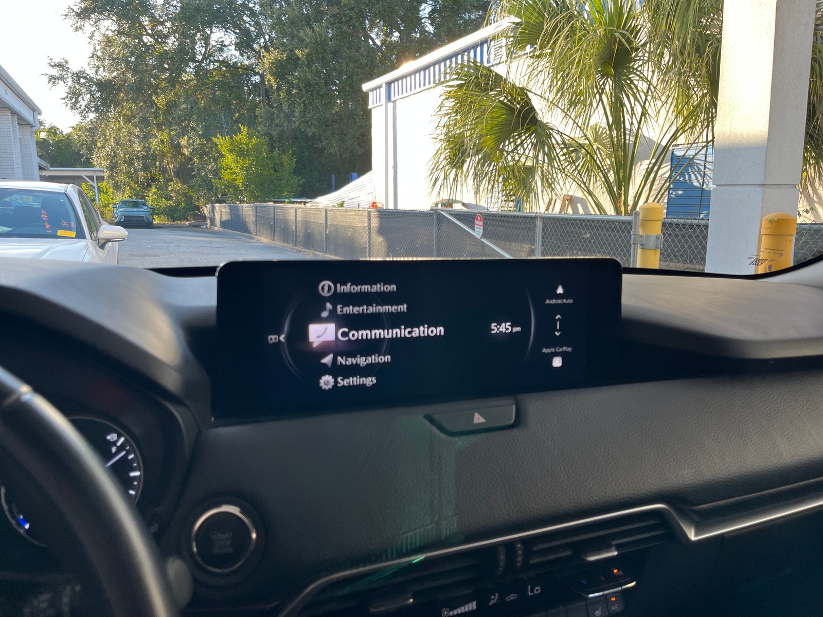 Thumbnail: 2025 Mazda CX-70 - 4