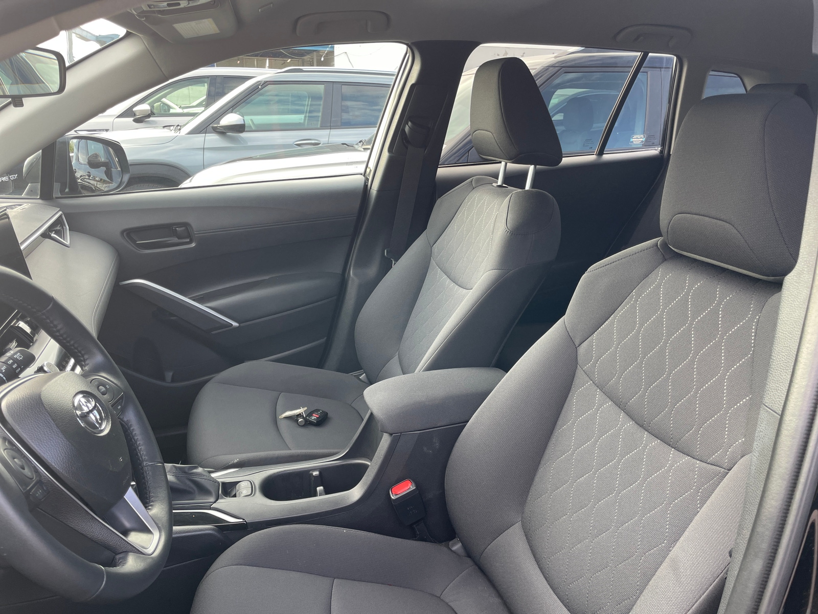 Thumbnail: 2025 Toyota Corolla Cross - 2