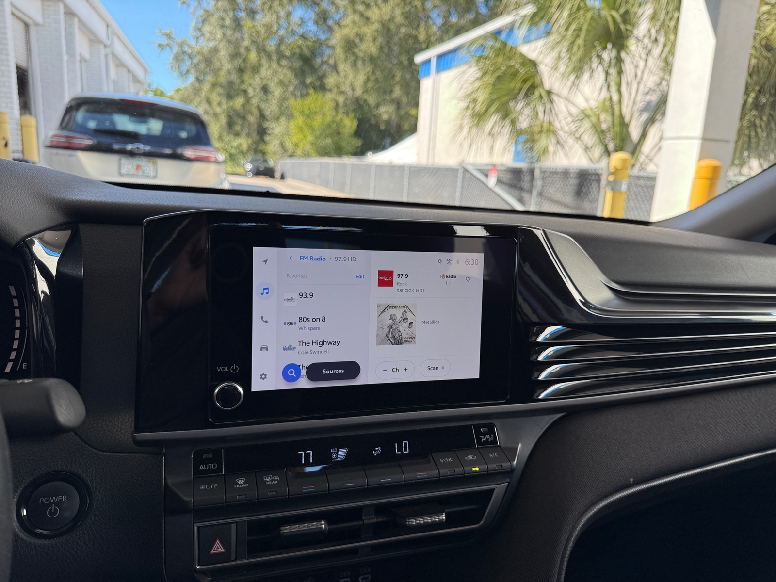 Thumbnail: 2025 Toyota Camry - 4