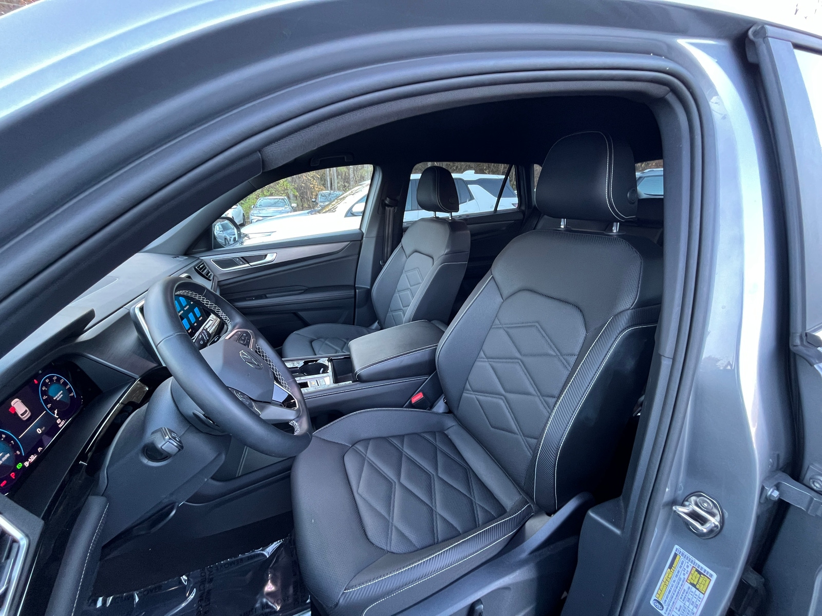 Thumbnail: 2025 Volkswagen Atlas - 2