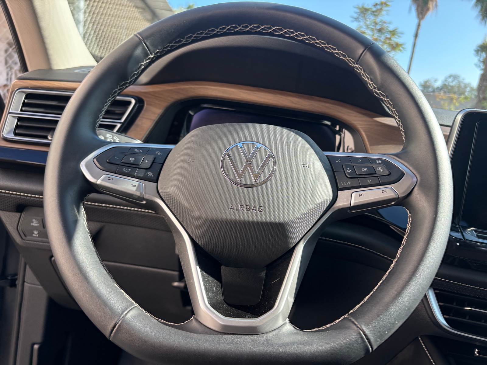 Thumbnail: 2025 Volkswagen Atlas - 5