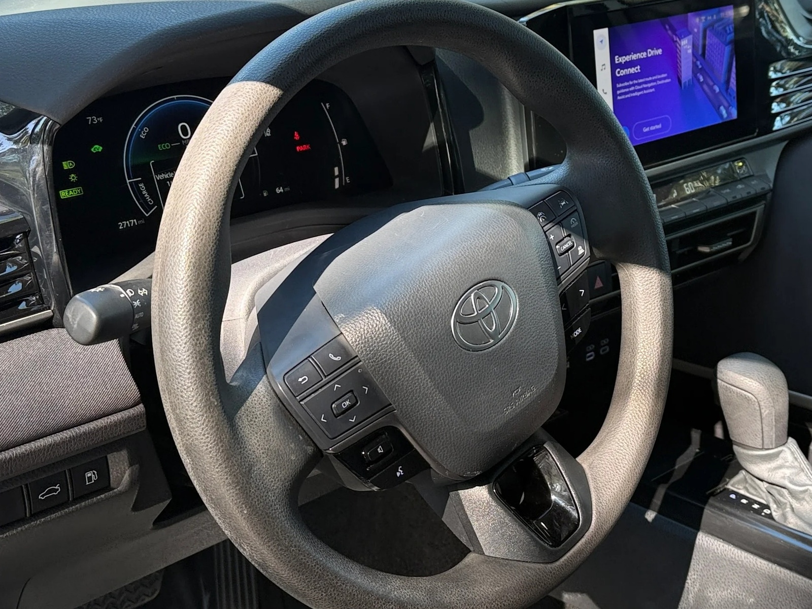 Thumbnail: 2025 Toyota Camry - 4