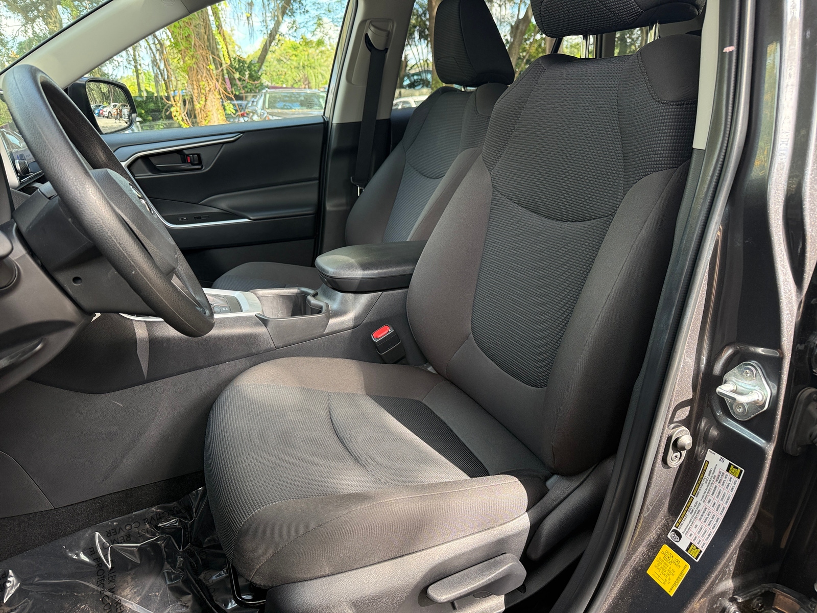 Thumbnail: 2025 Toyota RAV4 - 2