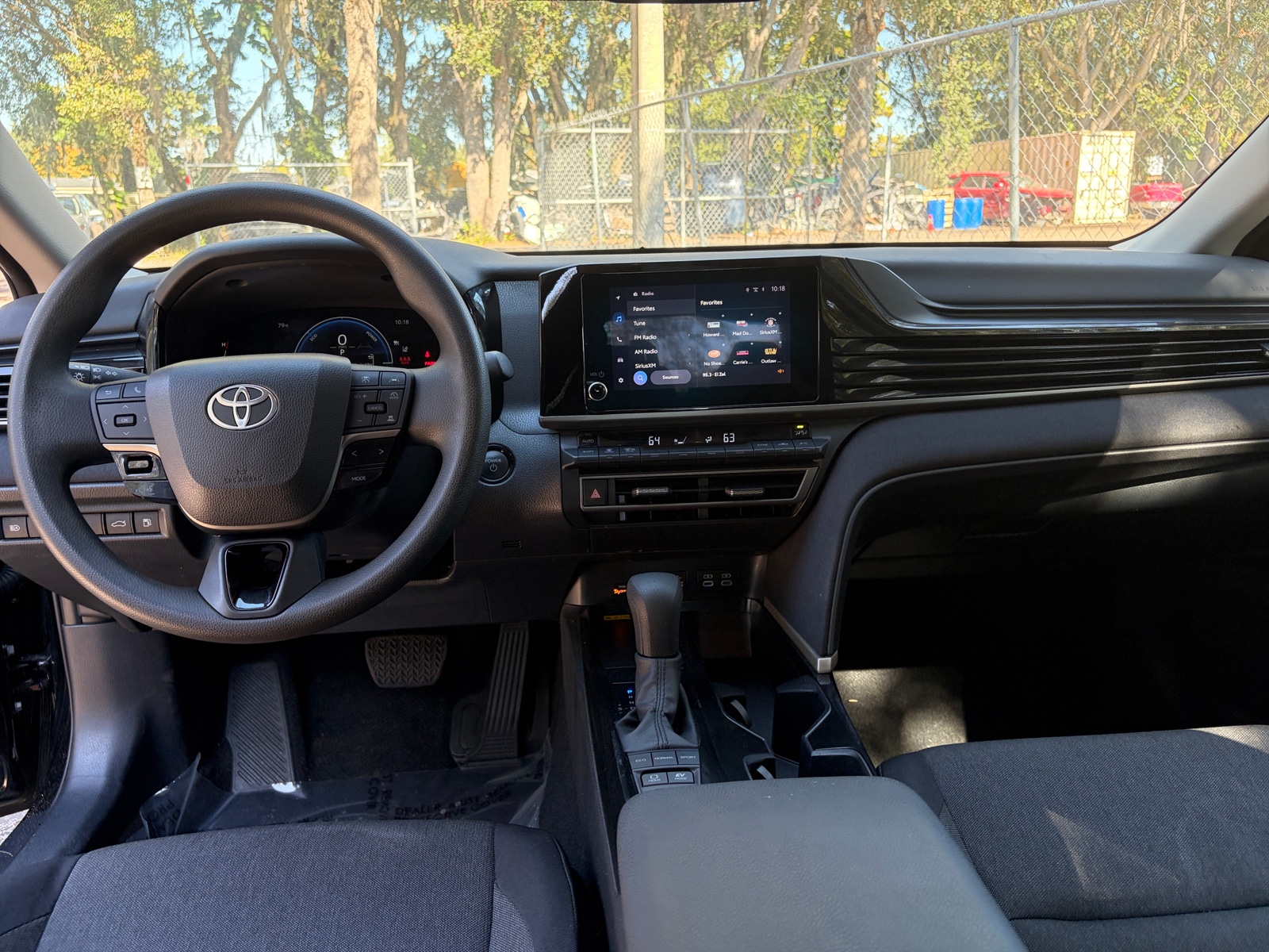 Thumbnail: 2025 Toyota Camry - 3