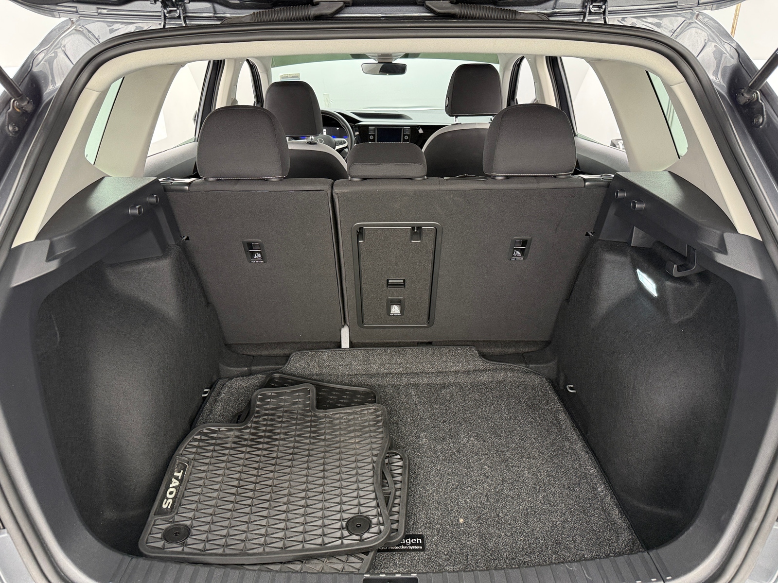 Thumbnail: 2024 Volkswagen Taos - 7