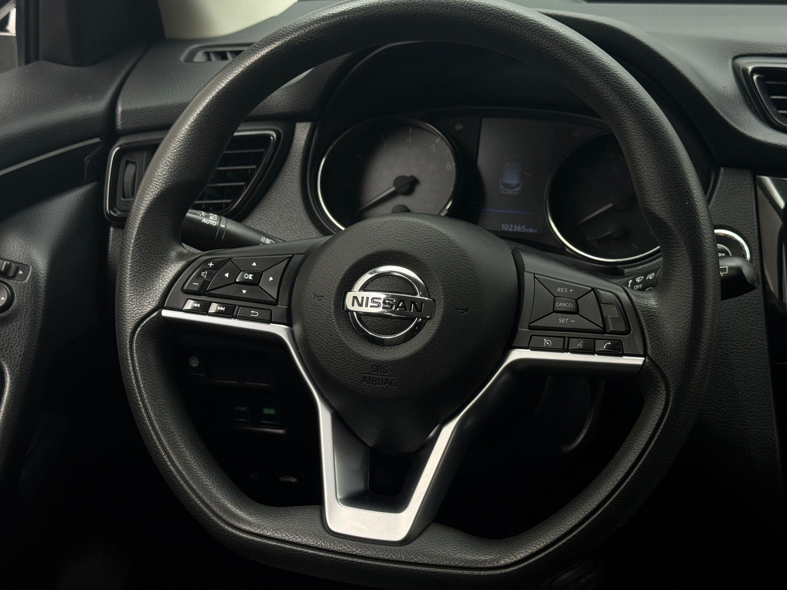 Thumbnail: 2020 Nissan Rogue Sport - 5