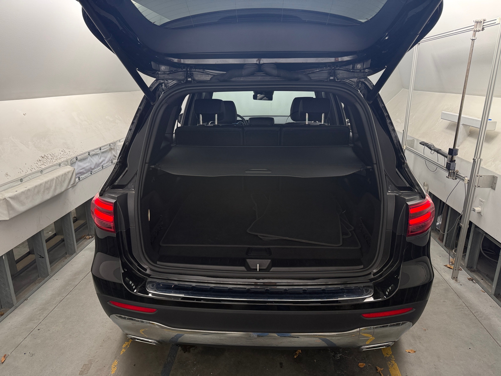 Thumbnail: 2025 Mercedes-Benz GLB - 6