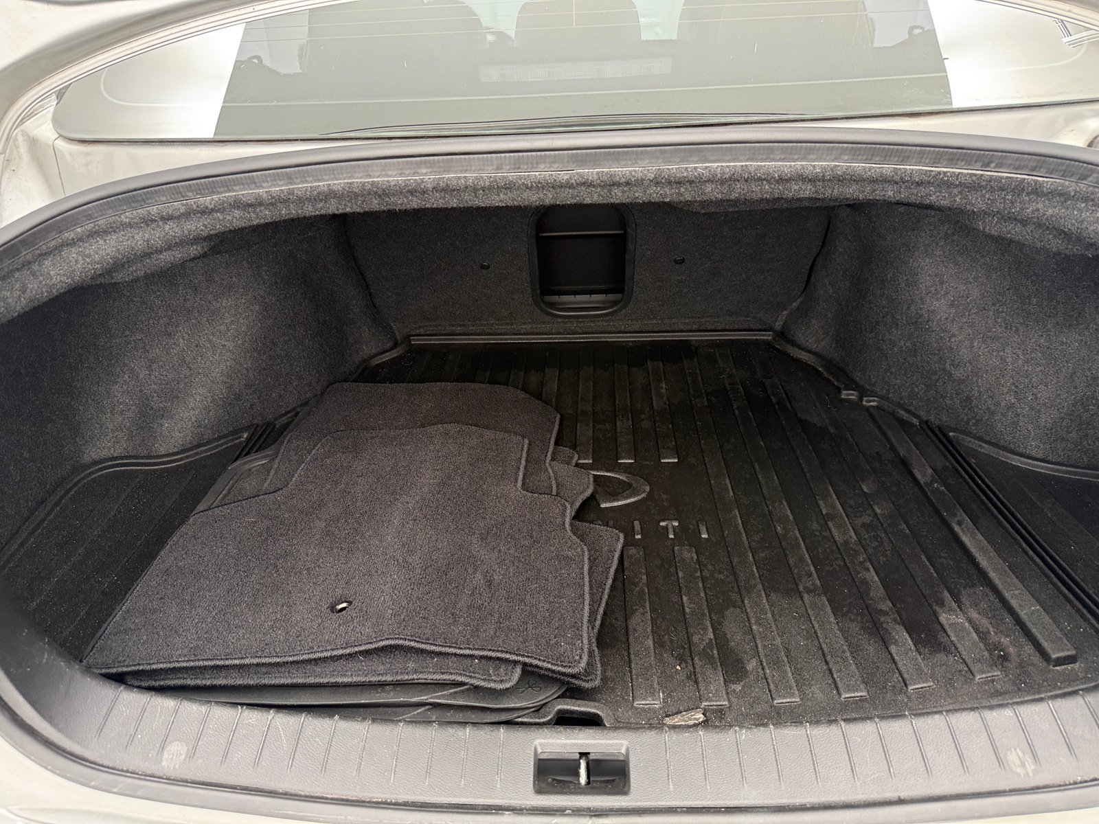 Thumbnail: 2015 INFINITI Q50 - 6