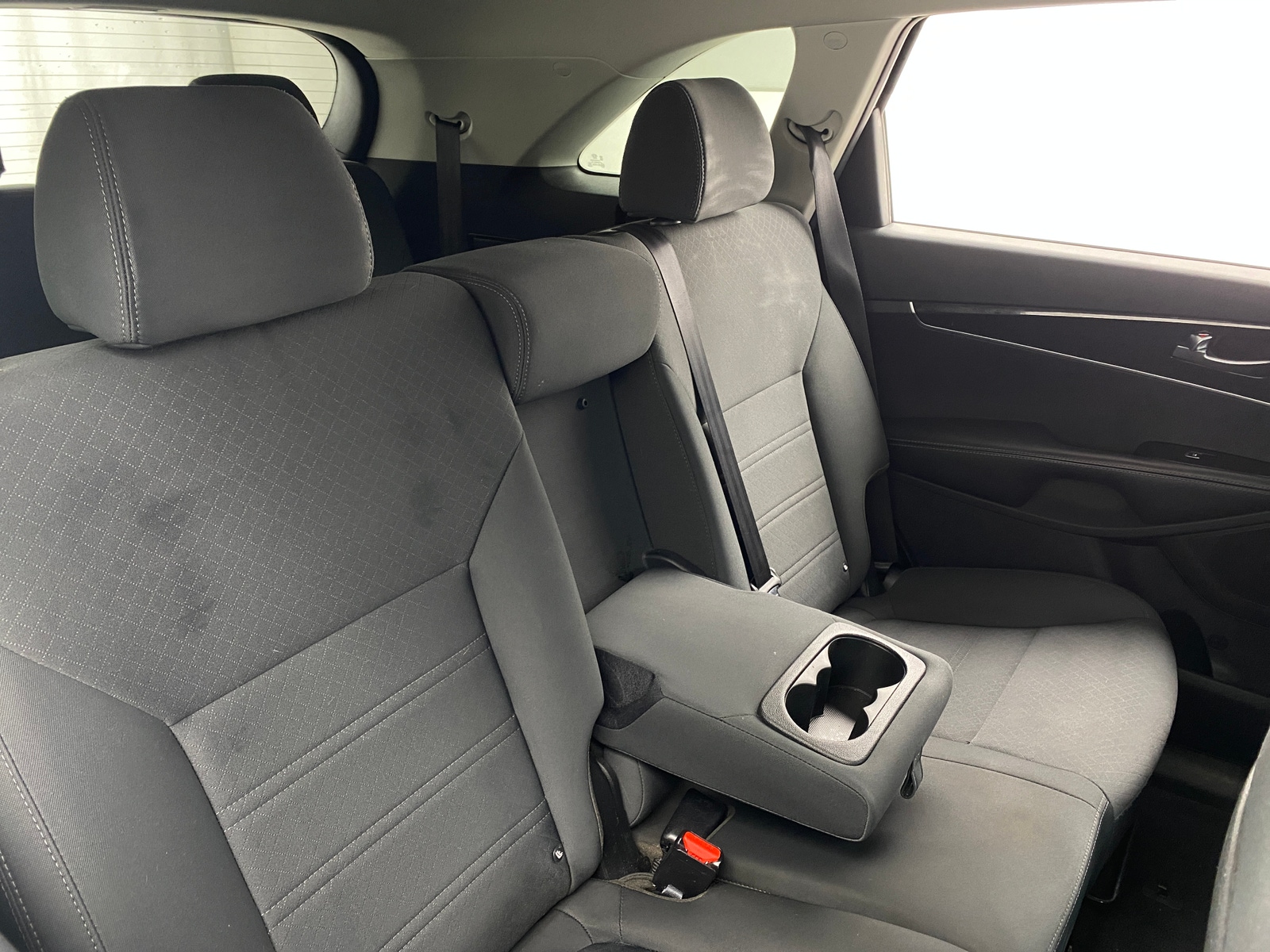 Thumbnail: 2020 Kia Sorento - 6