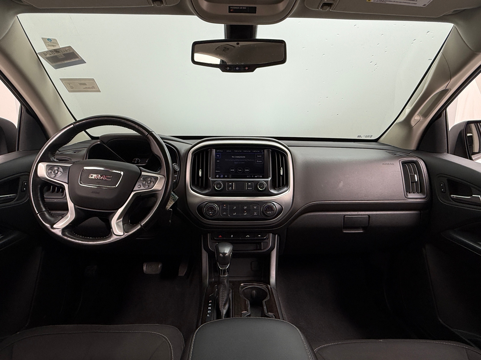 Thumbnail: 2022 GMC Canyon - 3