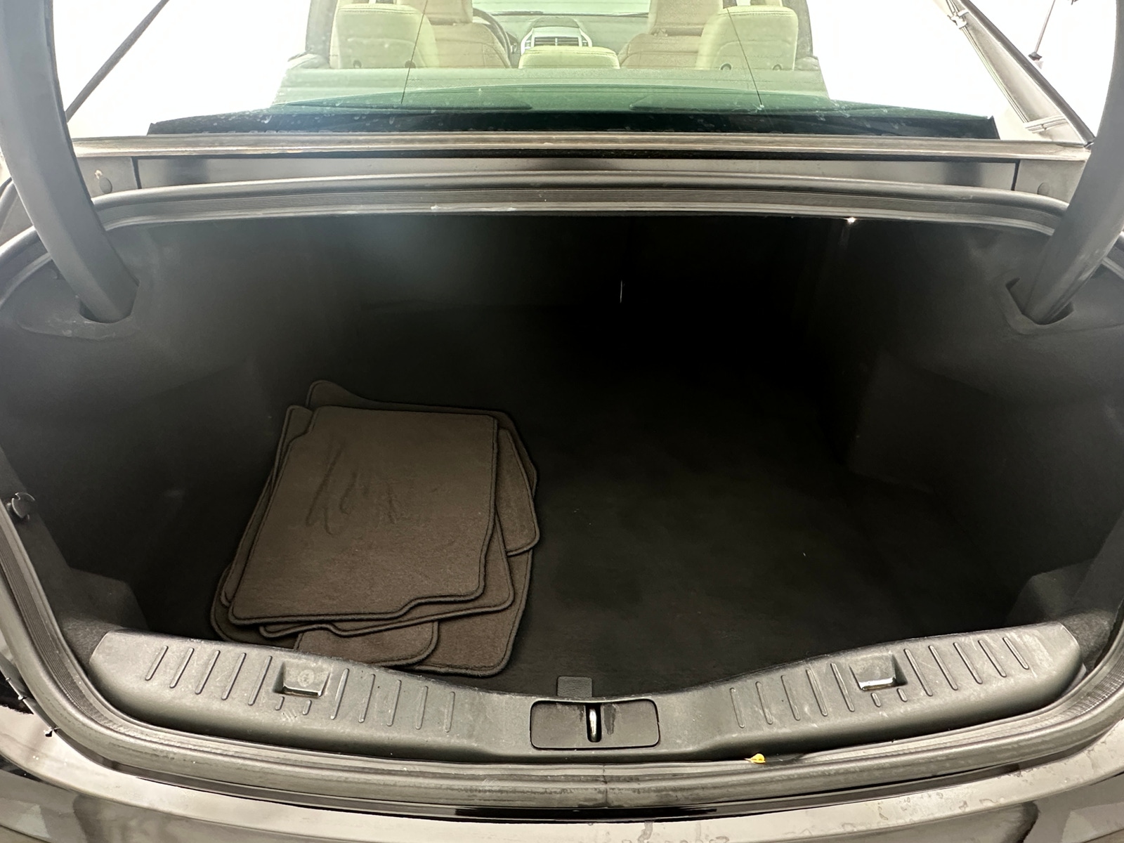 Thumbnail: 2020 Lincoln MKZ - 6