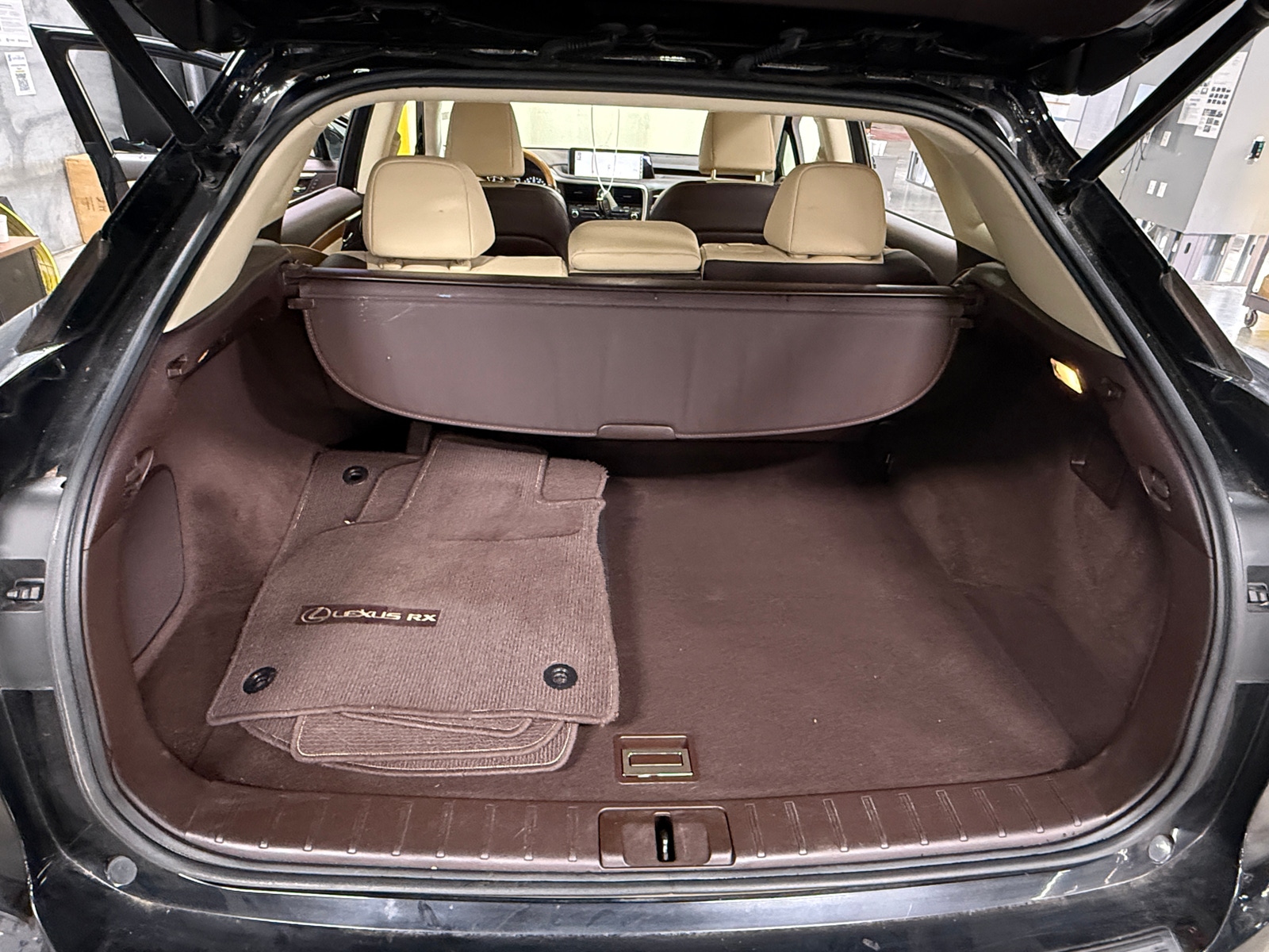 Thumbnail: 2017 Lexus RX - 7