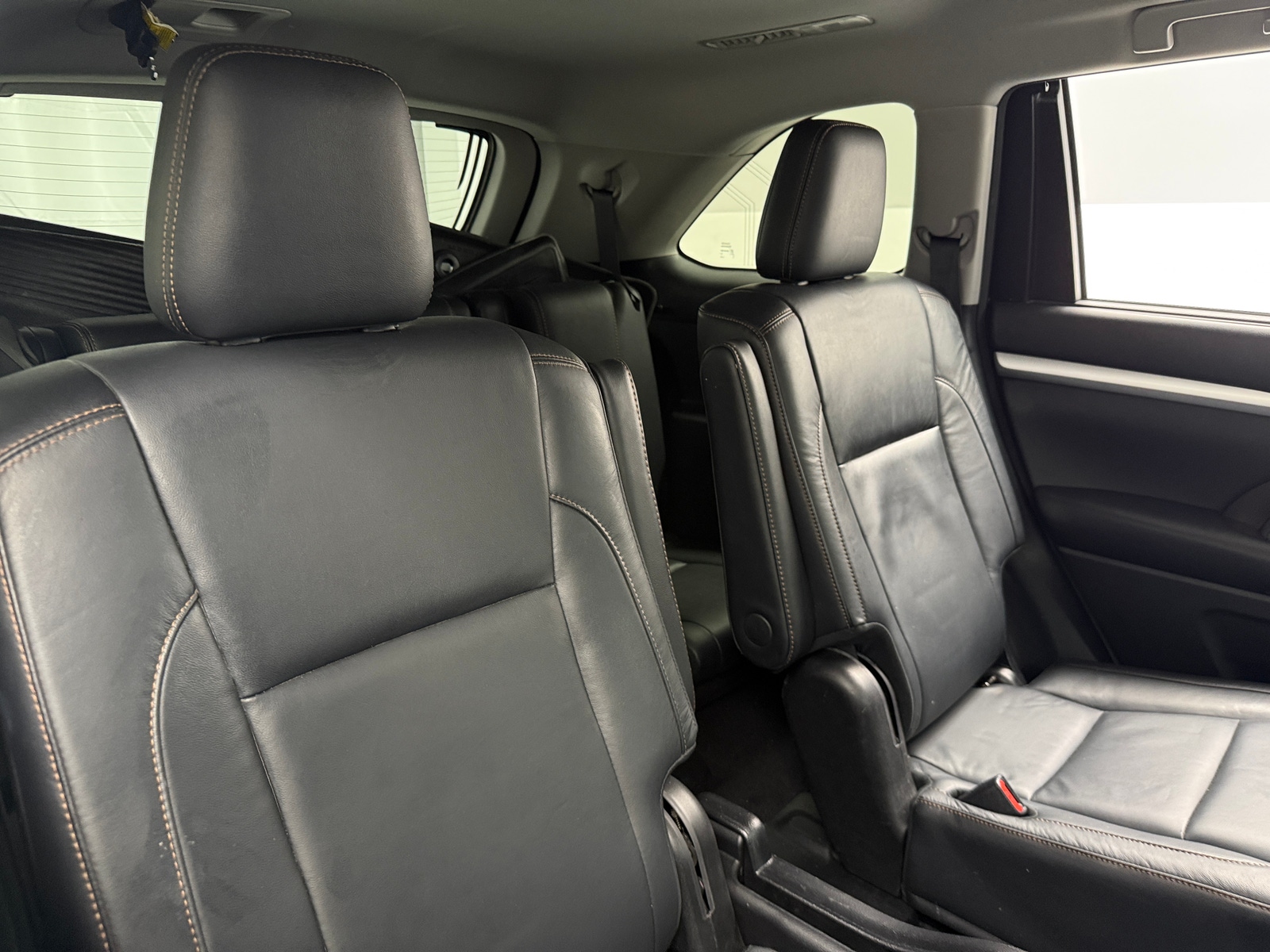 Thumbnail: 2018 Toyota Highlander - 5