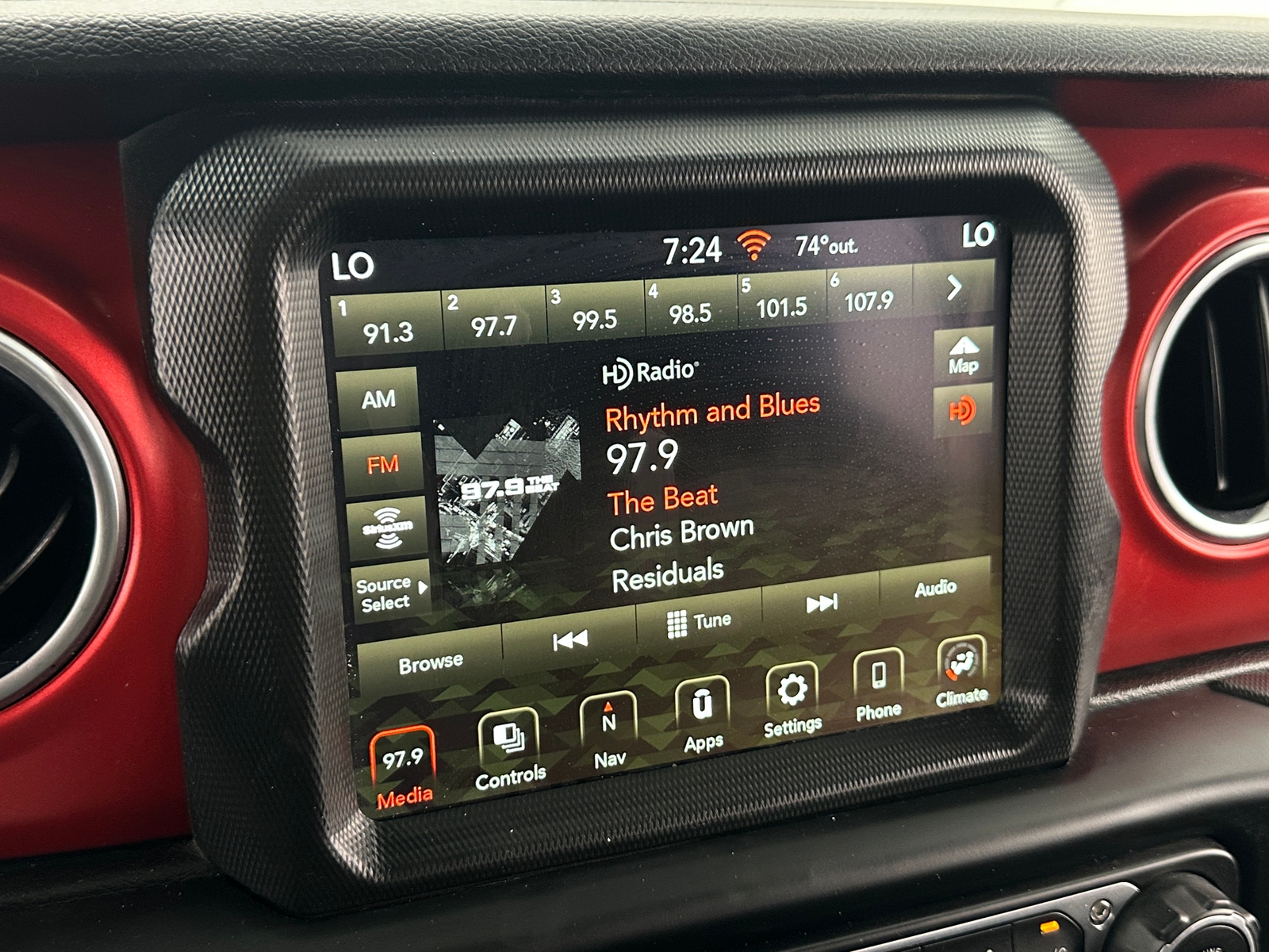 Thumbnail: 2022 Jeep Wrangler - 4