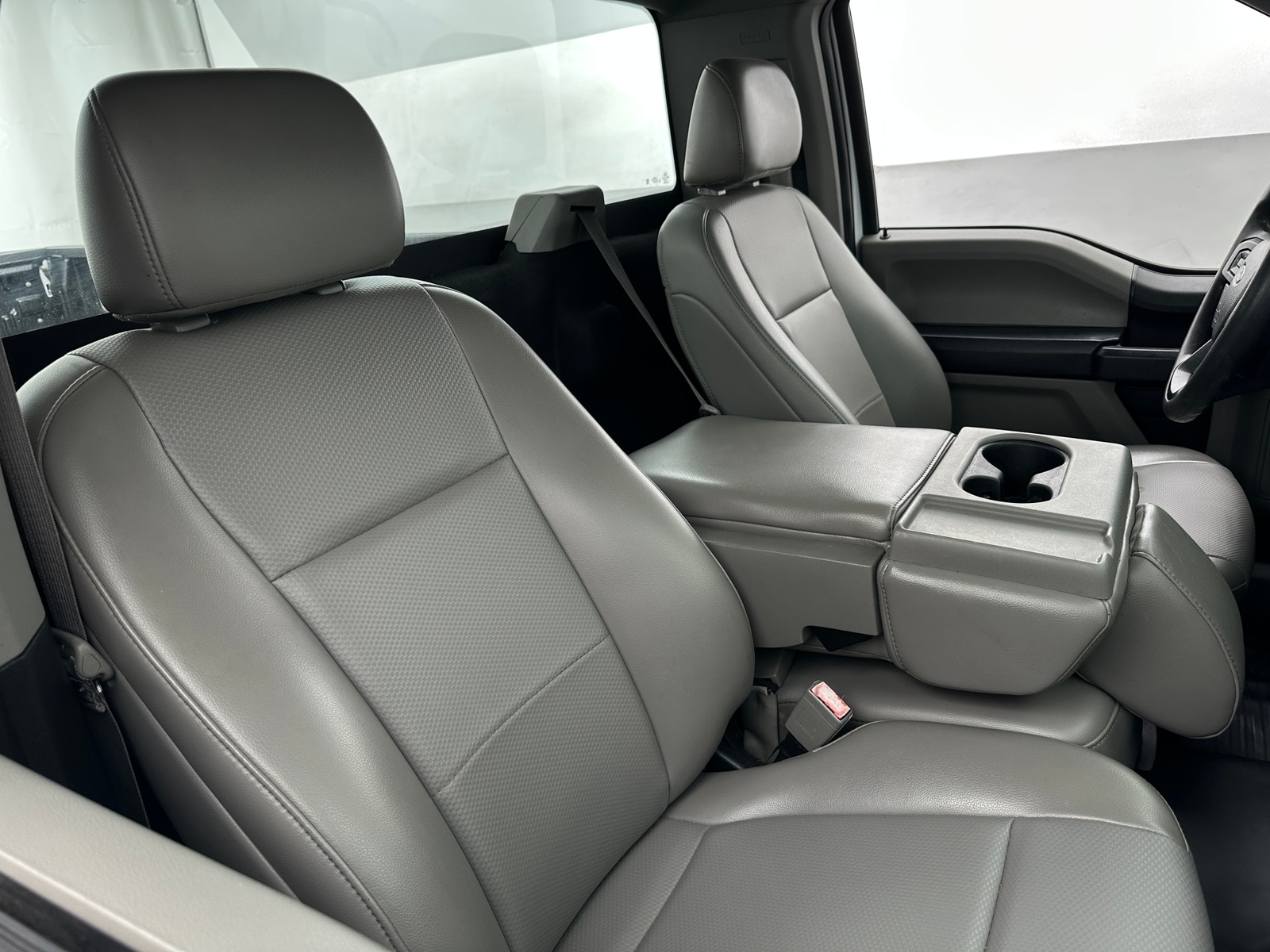 Thumbnail: 2018 Ford Econoline - 2