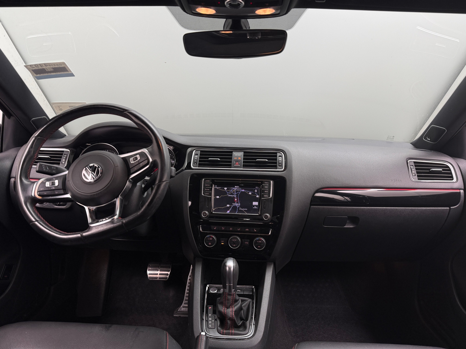 Thumbnail: 2017 Volkswagen Jetta - 2