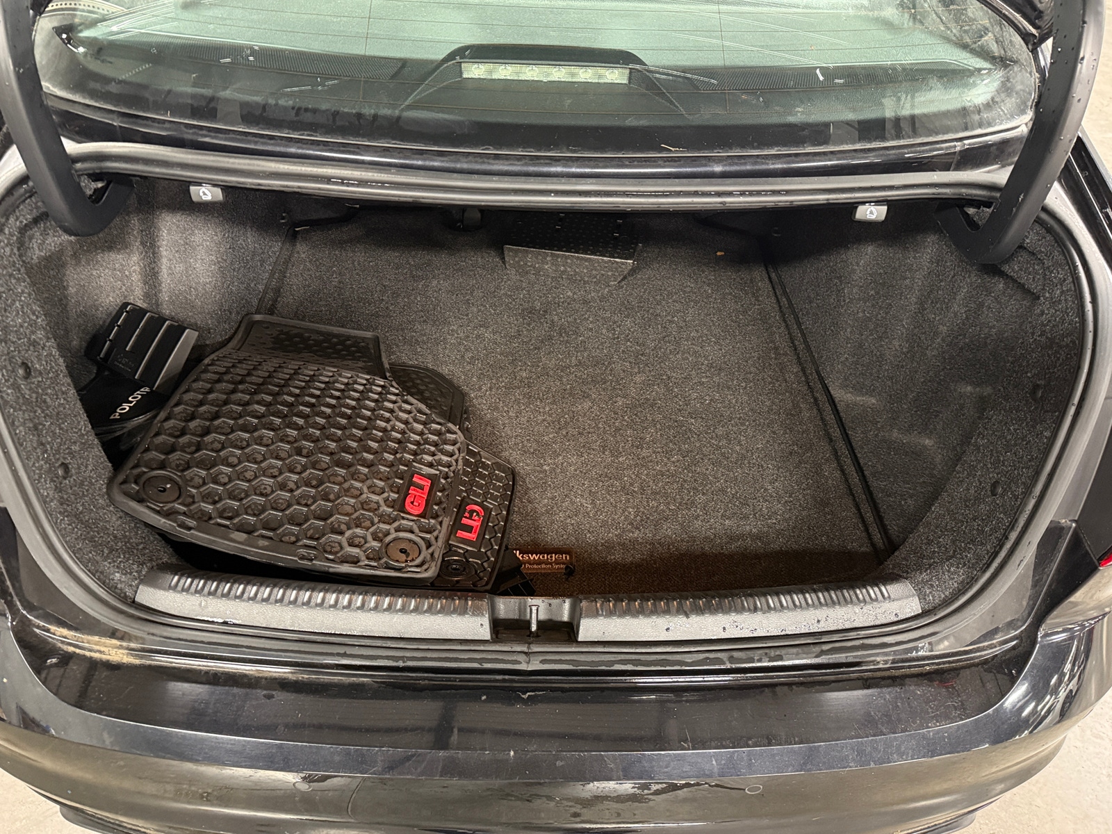 Thumbnail: 2017 Volkswagen Jetta - 6