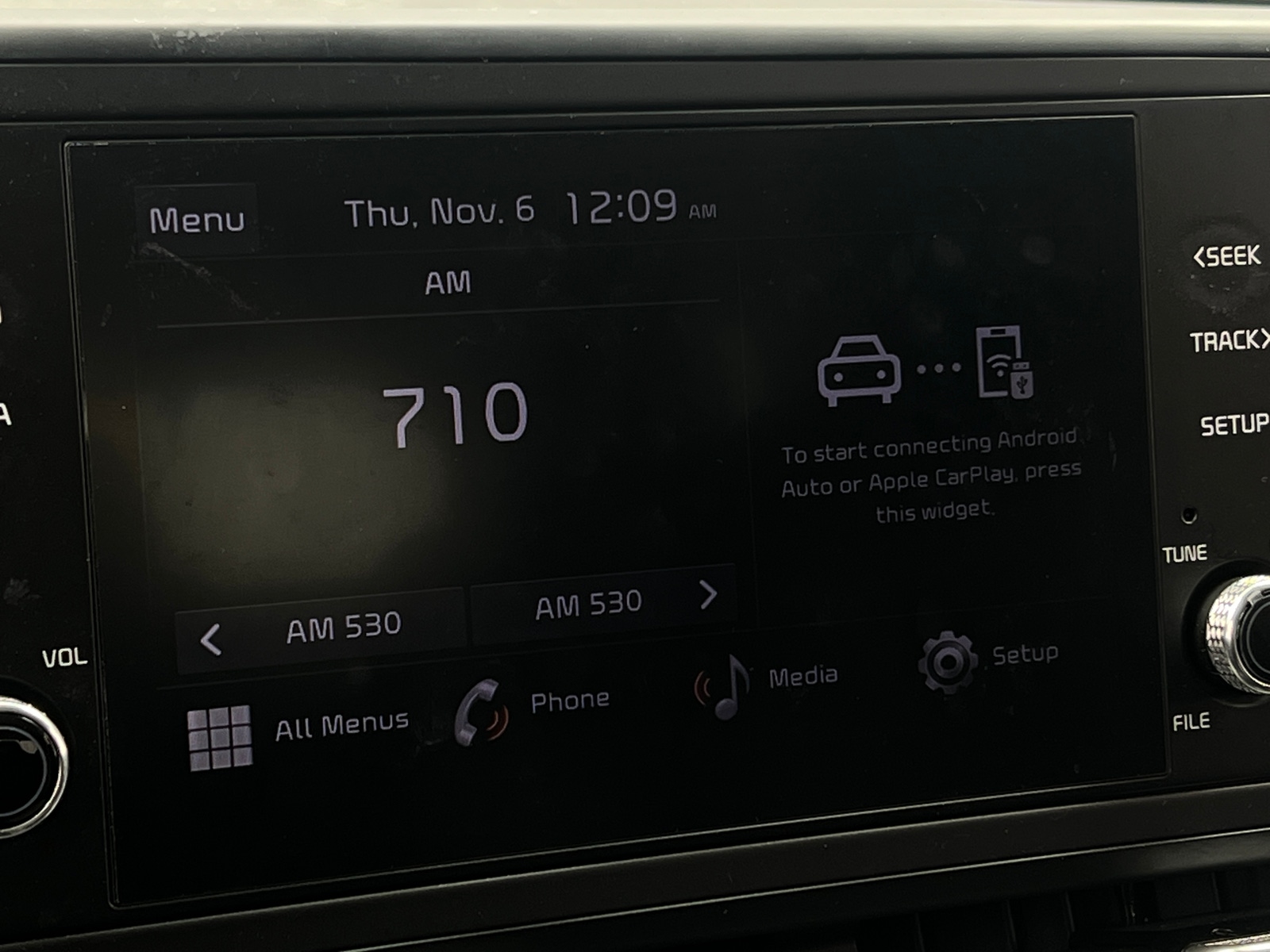 Thumbnail: 2024 Kia Carnival - 3