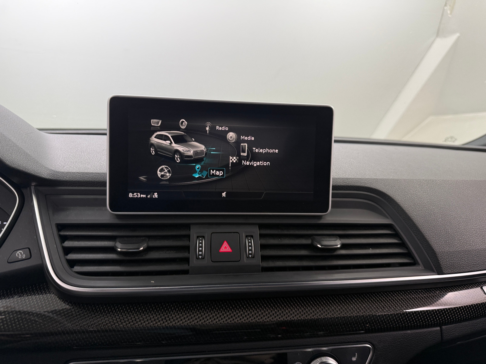 Thumbnail: 2018 Audi SQ5 - 3